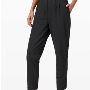 High rise Navy pant / Lululemon / size14